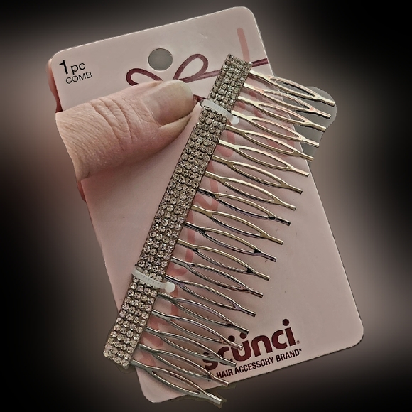 SCÜNCI Accessories Nwt 2 Scnci Rhinestone Silver Metal Hair Combs